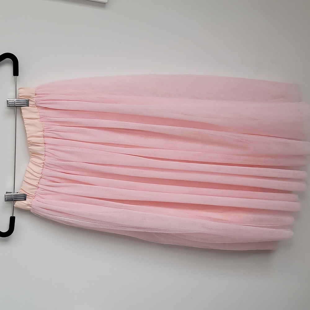 Light Pink Dusty Tulle Skirt. Size Small